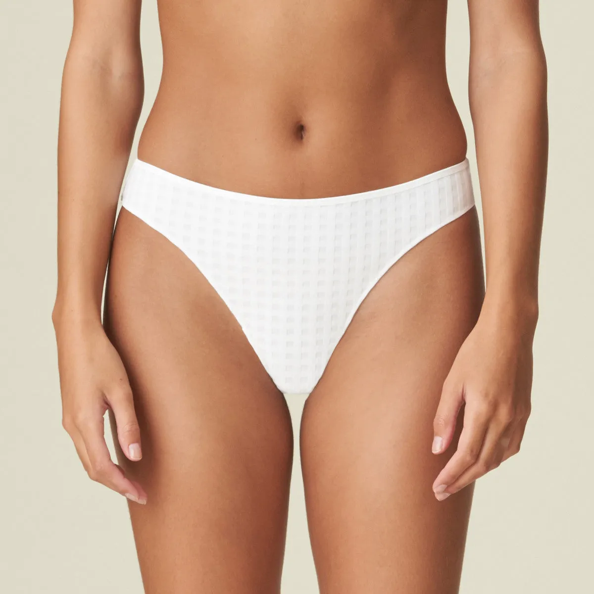 Avero Thong | White