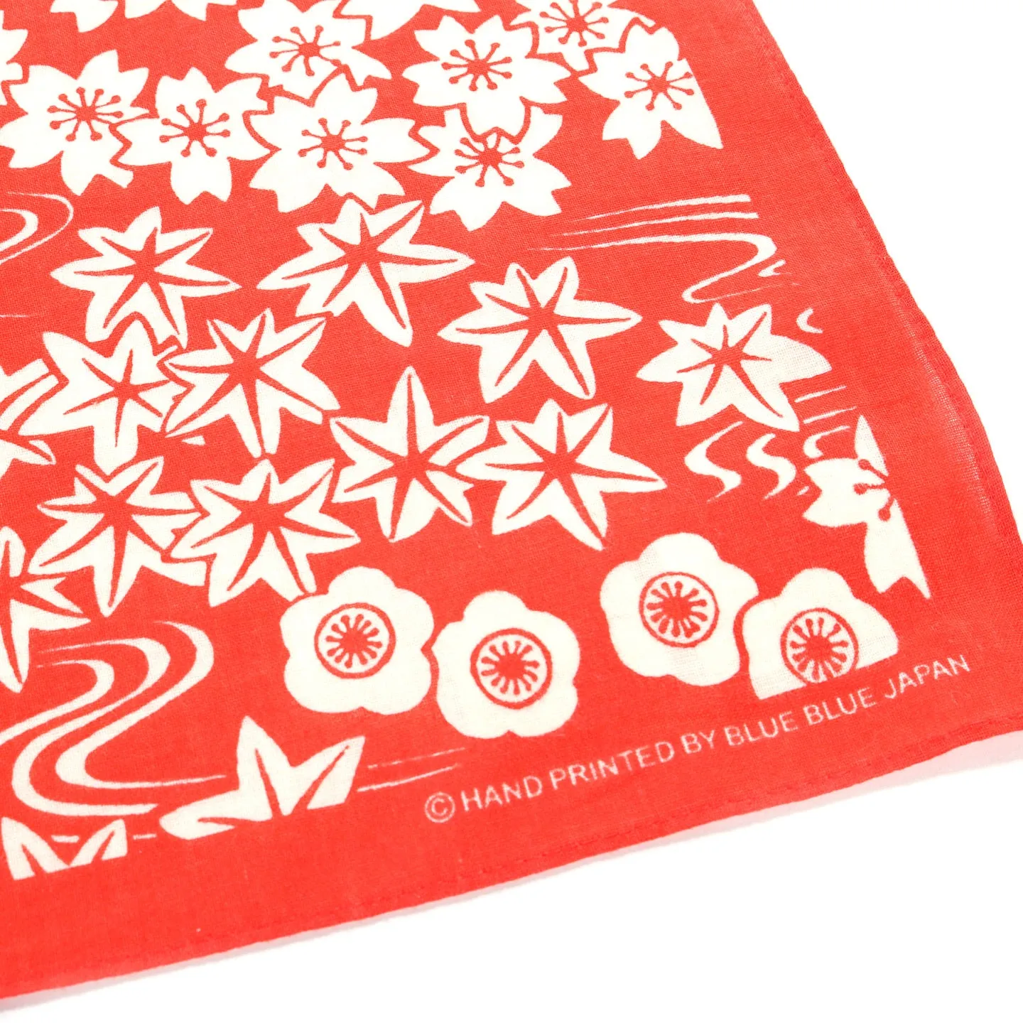 BLUE BLUE JAPAN 'CHIYOGAMI-SAKURA' BANDANA RED