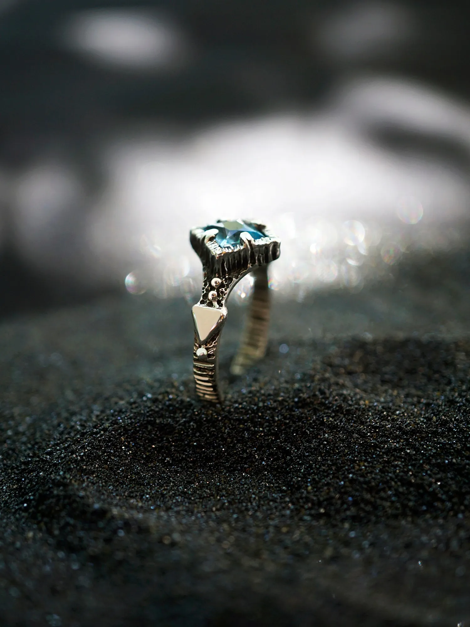 Blue Topaz ring VIRGIN BLUE