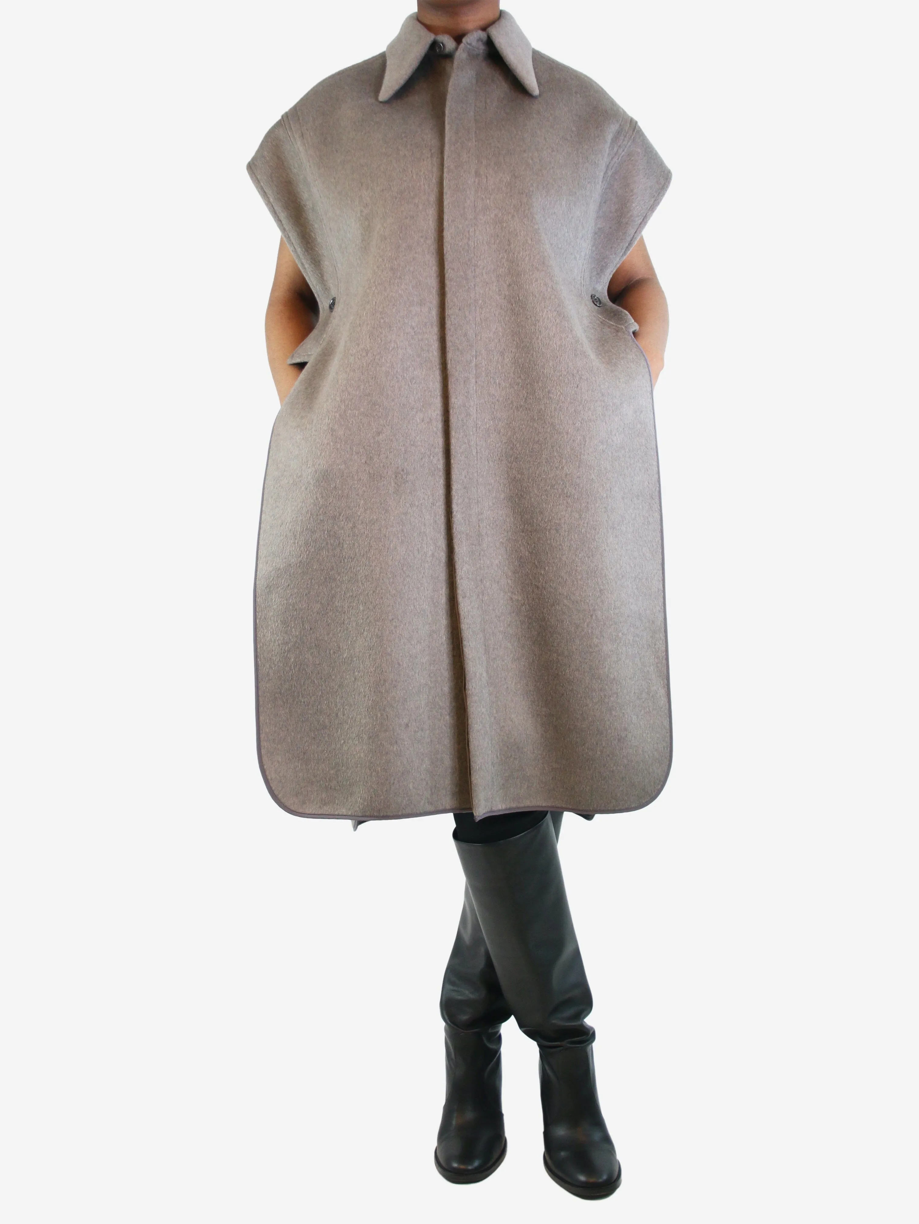 Grey cape coat - size