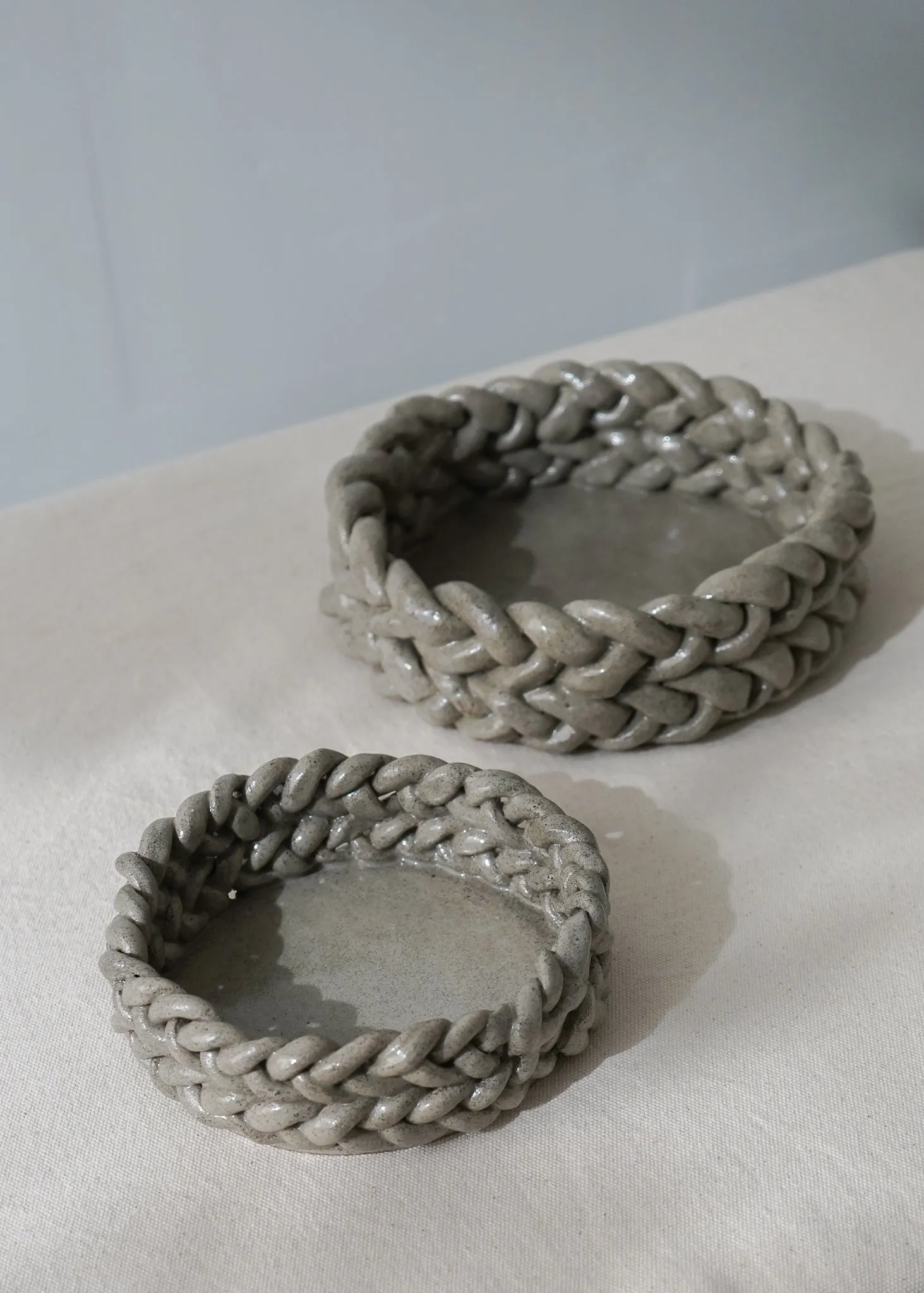 Intertwined Bowl Grey