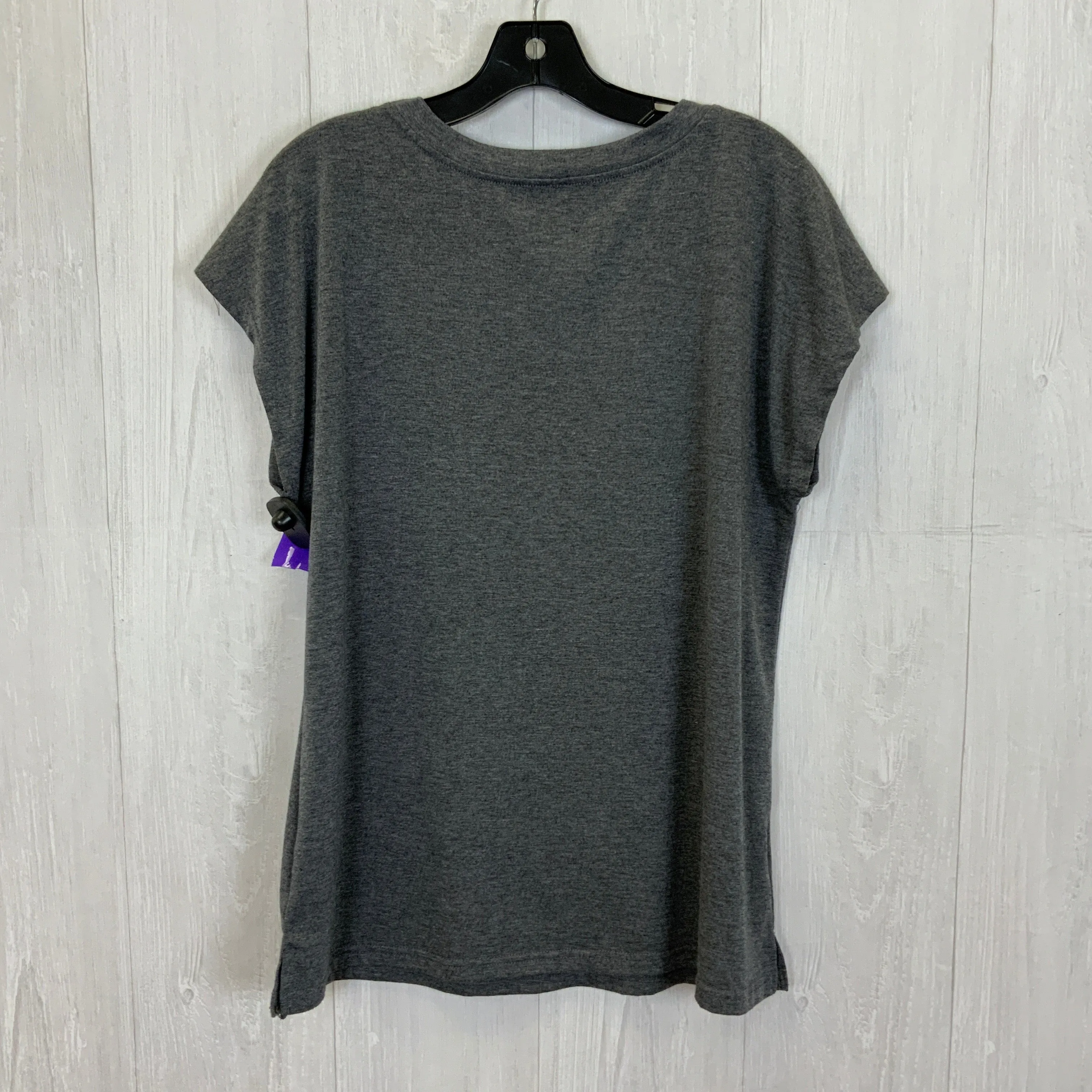 Top Short Sleeve Basic By Clothes Mentor  Size: M