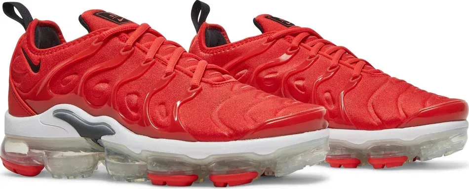 Wmns Air VaporMax Plus 'Chile Red'