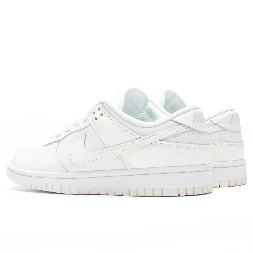 Women's Dunk Low - White/Sail/White